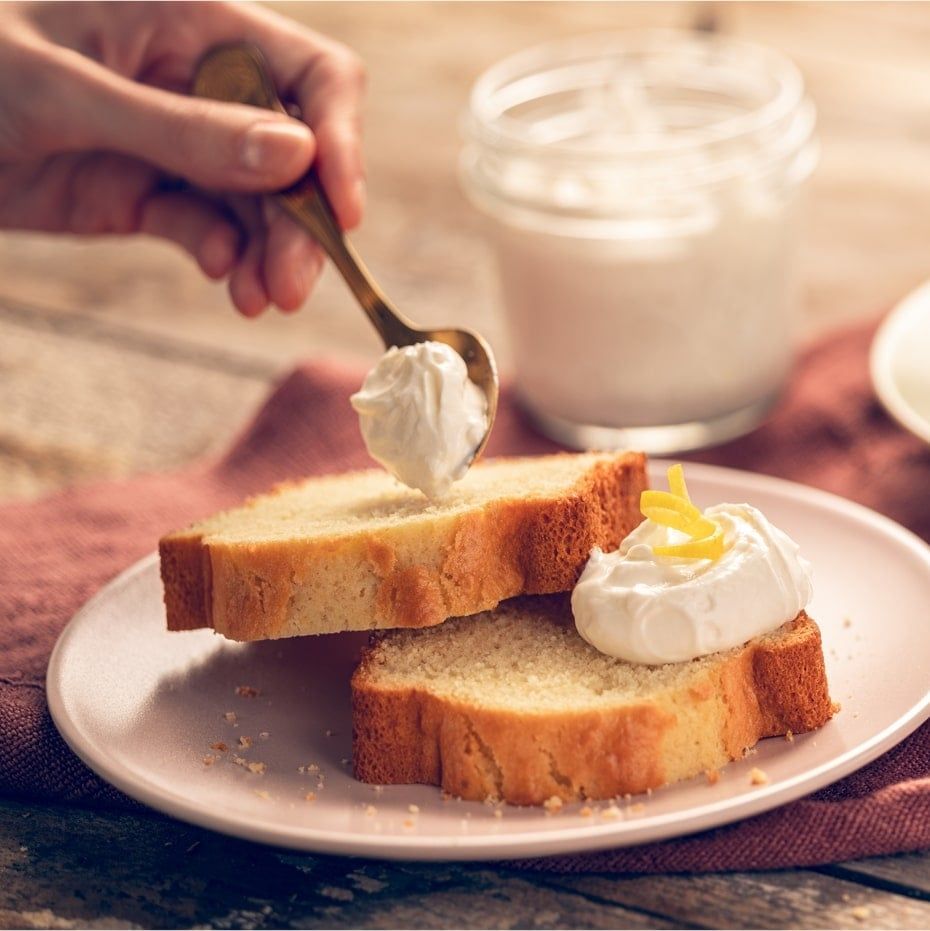 Plumcake allo Yogurt Greco Senza Uova