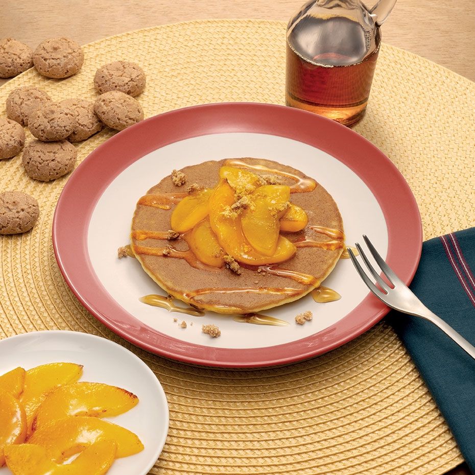 Pancake con pesche caramellate